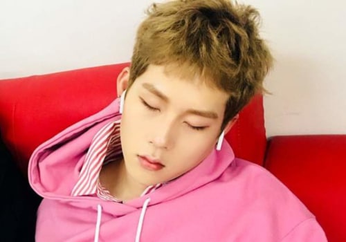 Who snores in monsta x?